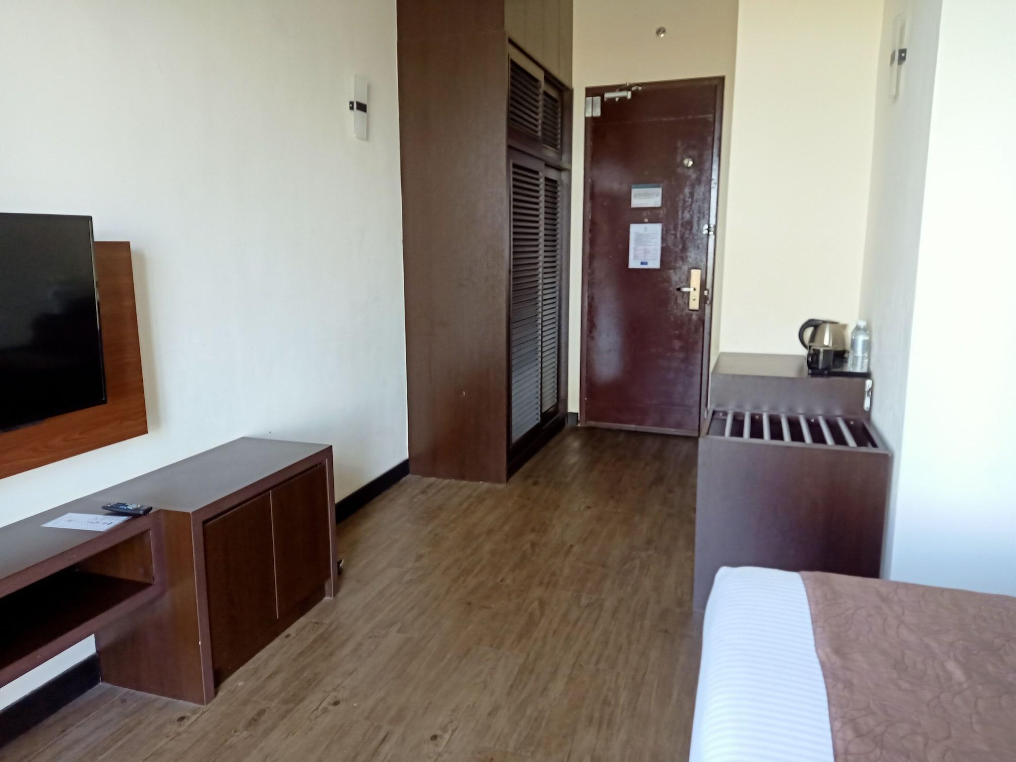 Villea Rompin Resort & Golf Куала Ромпин Екстериор снимка