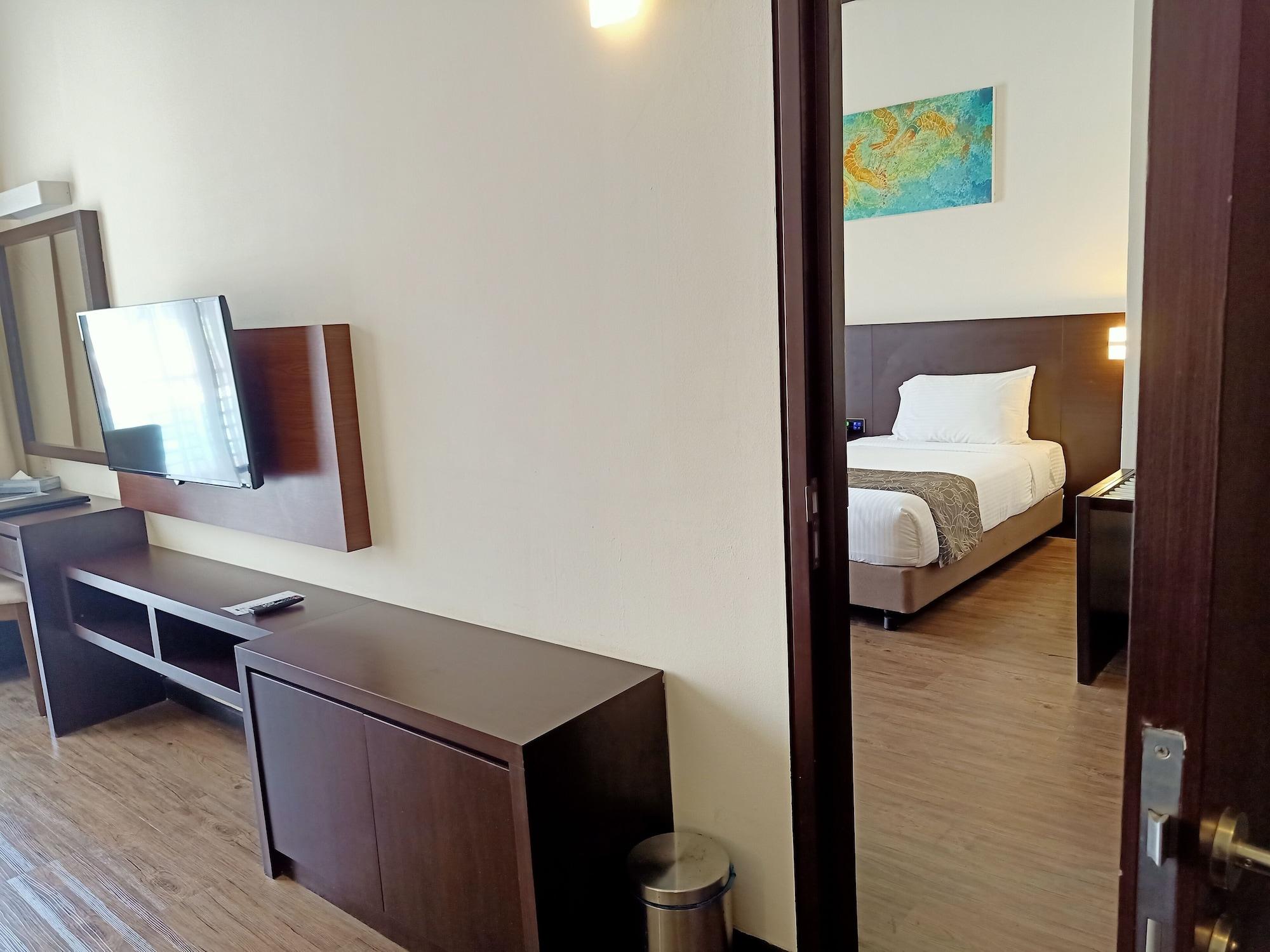 Villea Rompin Resort & Golf Куала Ромпин Екстериор снимка